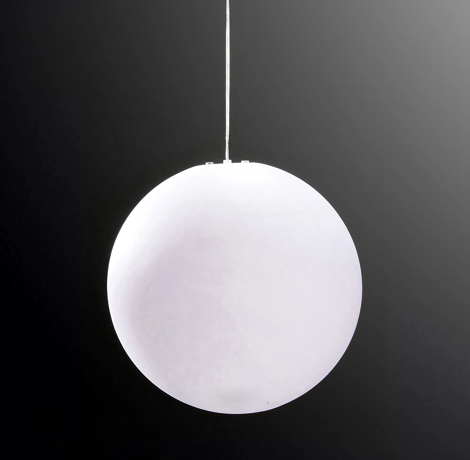 Huevo Exterior Lights Mantra Single Pendants